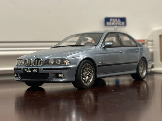 Ottomobile BMW E39 M5 Silverwater Blue 1/18 Scale Resin Model Car | New - Product Image