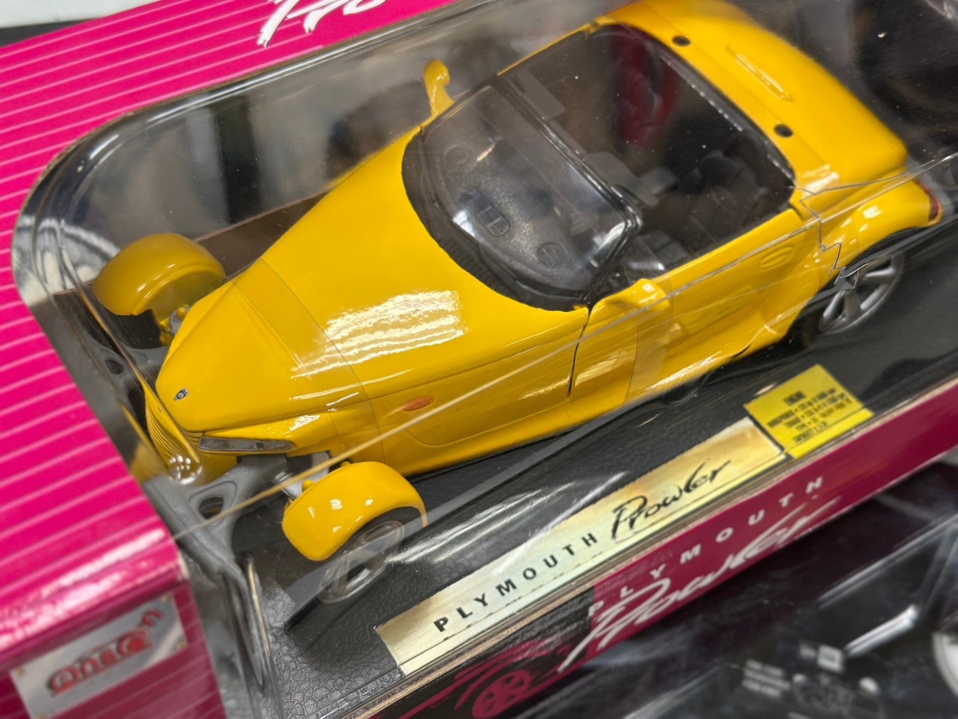 Plymouth Prowler Yellow Vintage Anson 1/18 | New - Product Image
