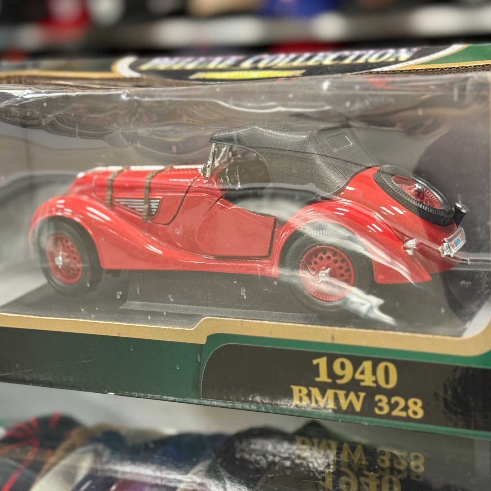 Road Signature 1940 BMW 328 Red 1/18 Scale Diecast Model Car | New - Product Image