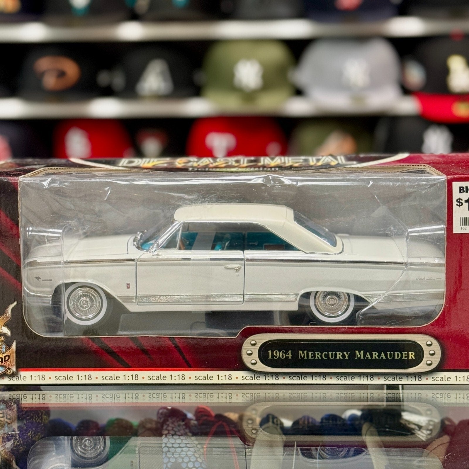 Road Signature 1964 Mercury Marauder White w/ Blue Interior 1/18 Scale Diecast Model Car | New - Product Image