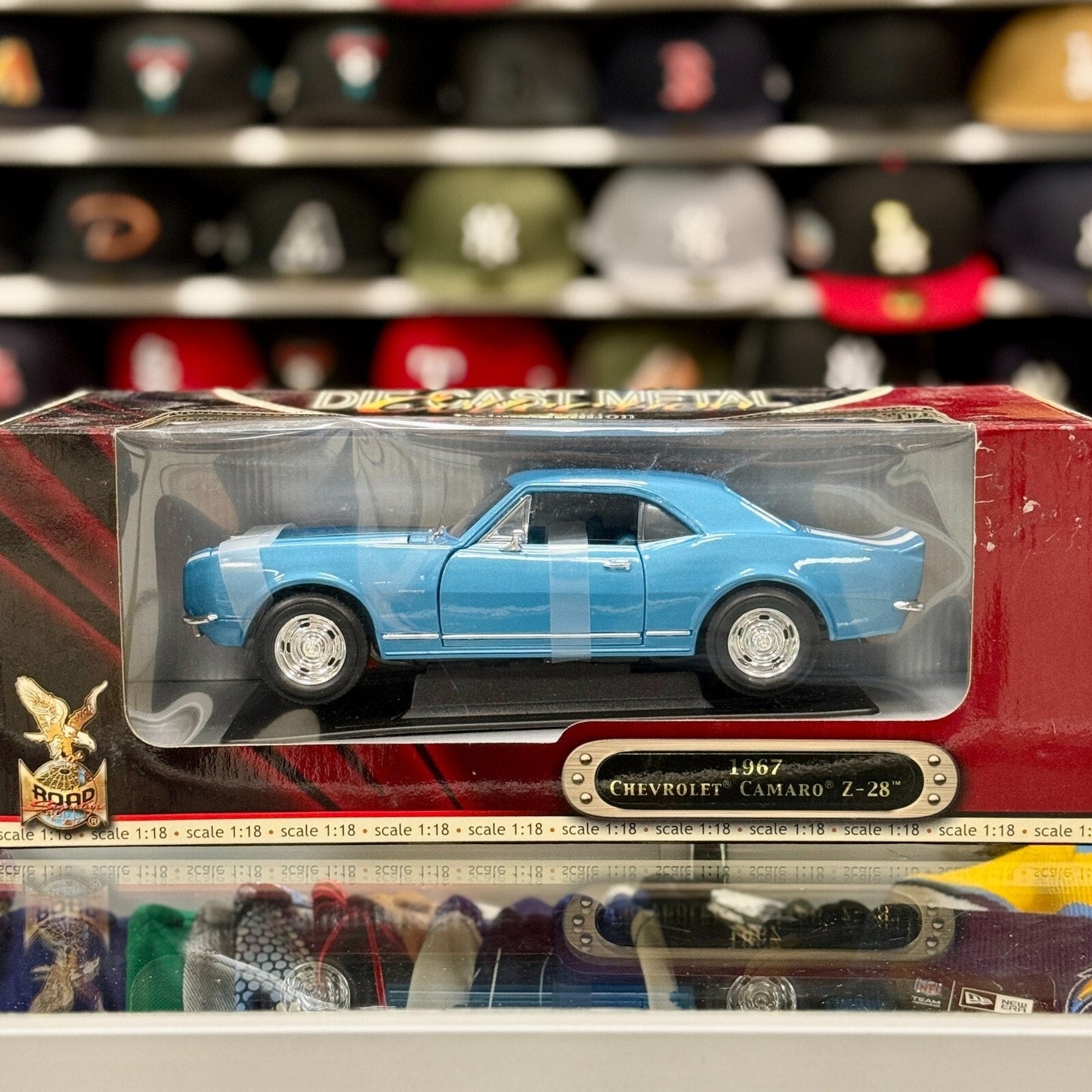 Road Signature 1967 Chevrolet Camaro Z/28 Blue 1/18 Scale Diecast Model Car | New - Product Image