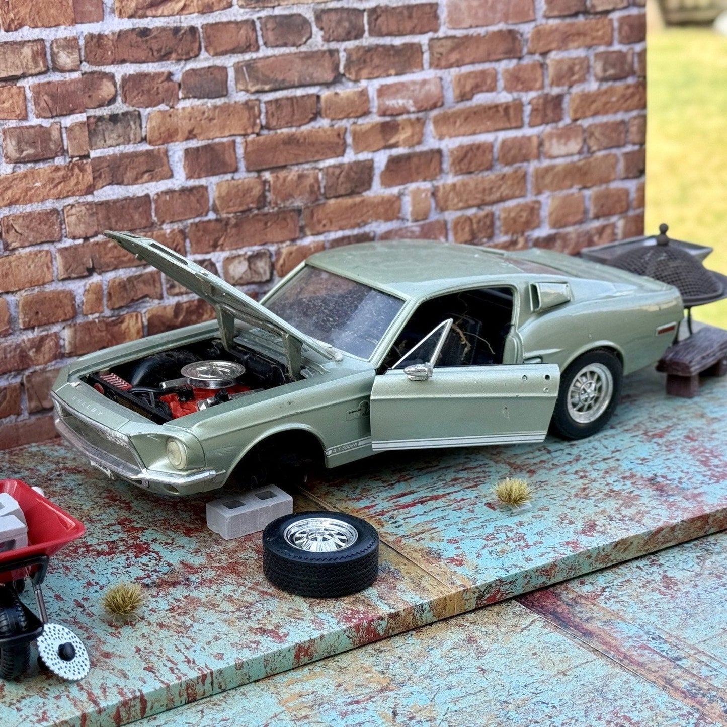 Road Signature 1968 Ford Mustang Shelby GT 500K 1/18 Scale Diecast Model Car | Parts Car - Product Image