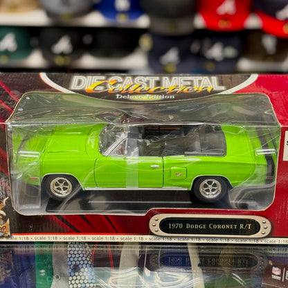 Road Signature 1970 Dodge Coronet R/T Convertible Green 1/18 Scale Diecast Model Car | New - Product Image
