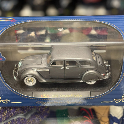 Signature Models 1936 Chrysler Airflow 1/18 Scale Diecast Model Car | New - Product Image