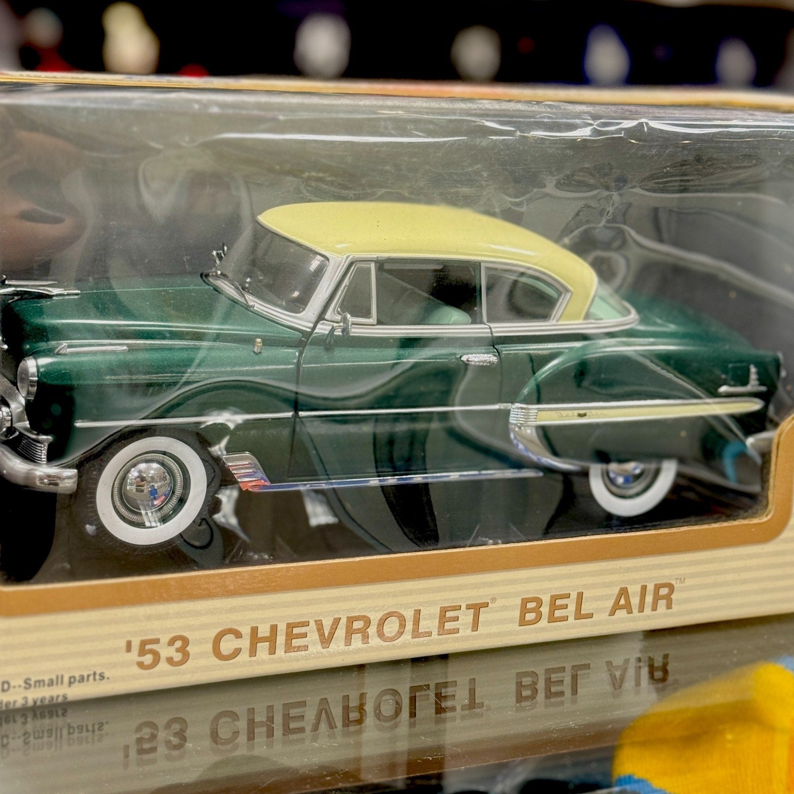 Sun Star 1953 Chevrolet Bel Air Hard Top Green 1/18 Scale Diecast Model Car | New - Product Image