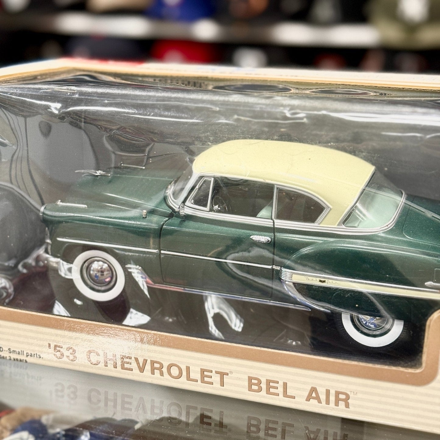 Sun Star 1953 Chevrolet Bel Air Hard Top Green 1/18 Scale Diecast Model Car | New - Product Image
