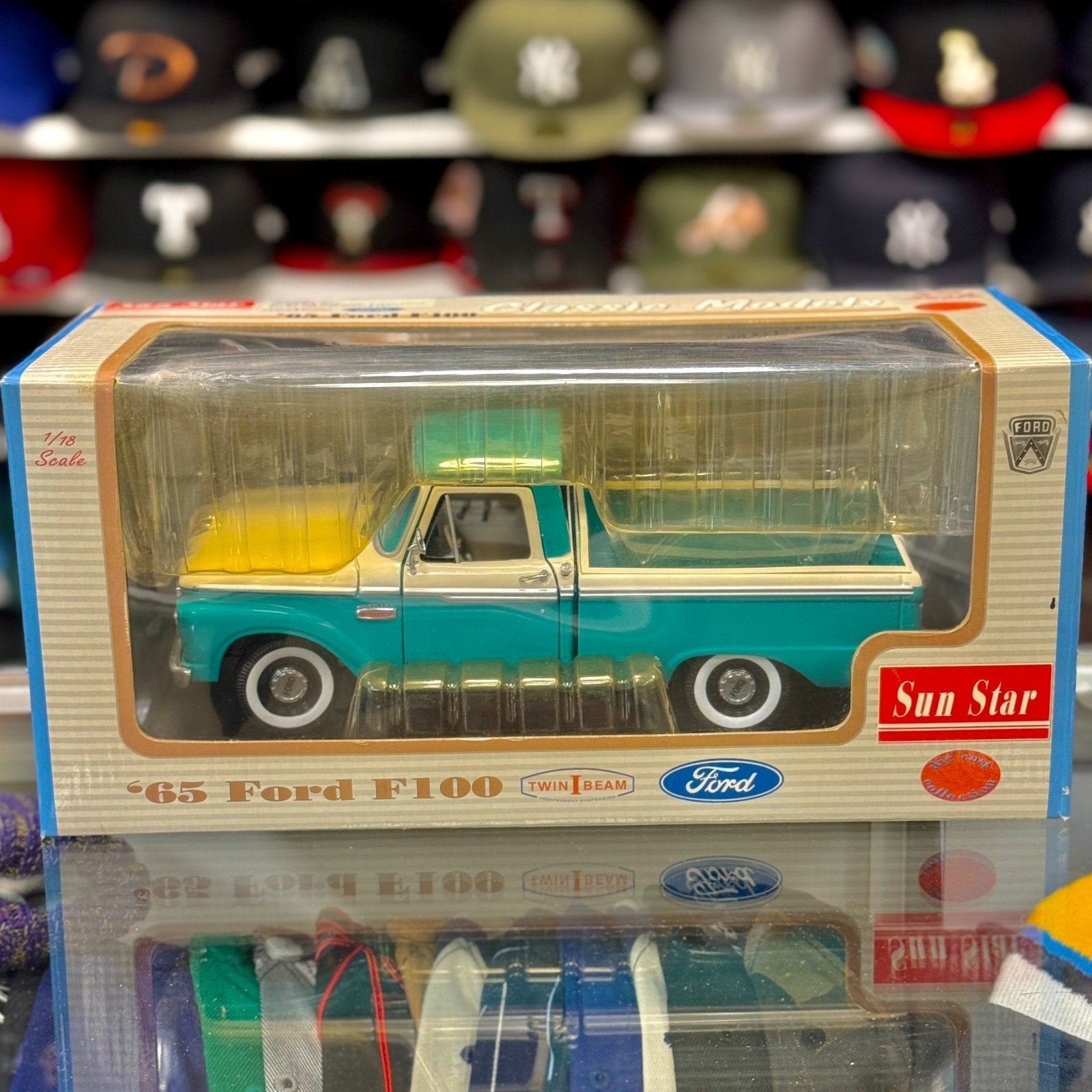 Sun Star 1965 Ford F100 Twin Beam Pickup Teal White 1/18 Scale Diecast Model Car | New - Product Image