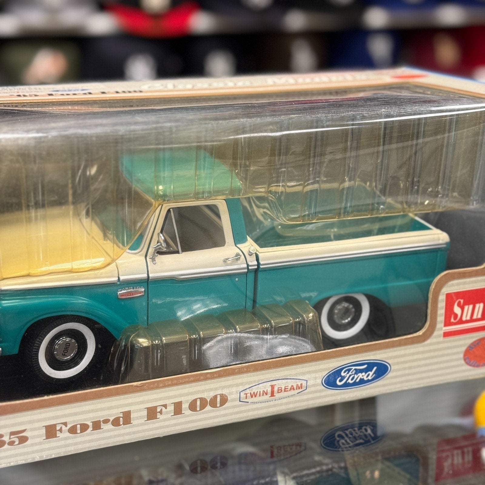 Sun Star 1965 Ford F100 Twin Beam Pickup Teal White 1/18 Scale Diecast Model Car | New - Product Image