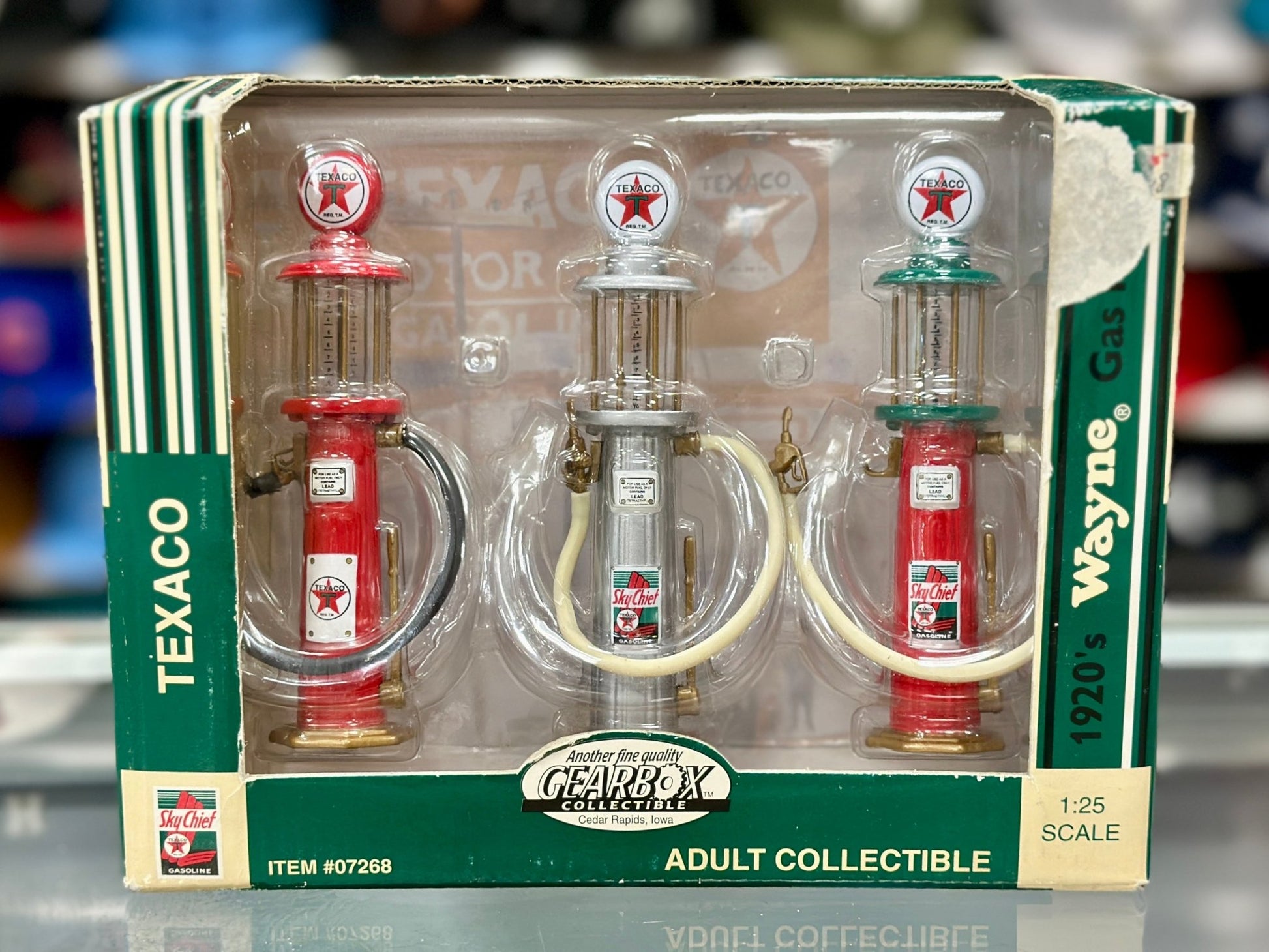Texaco Gas Pump 1/25 Scale Diecast Model | New In Box - Product Image