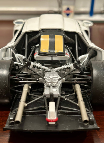 UT Models Porsche 993 GT1 'Street Version' White 1/18 Scale Diecast Model Car - Product Image